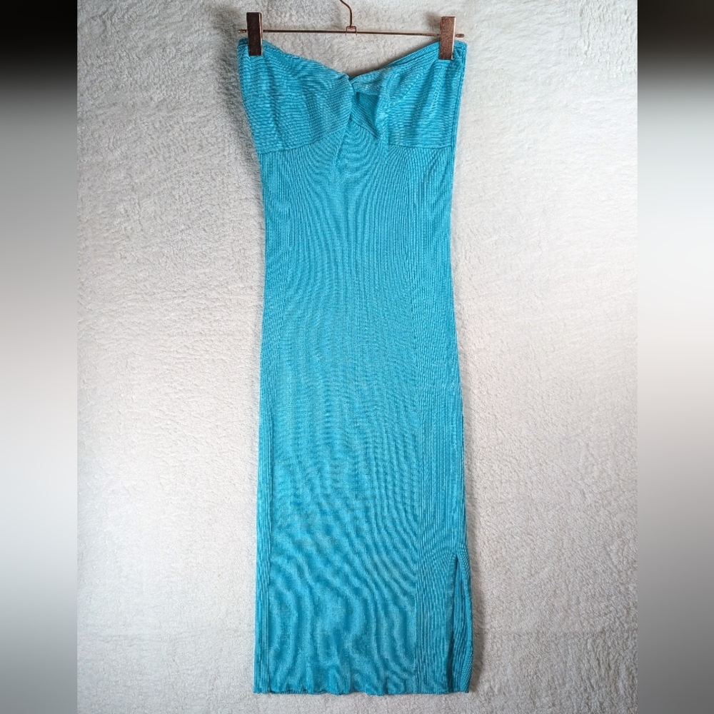 213-House of Harlow 1960 Turquoise Strapless Dress‎ Super Stretch